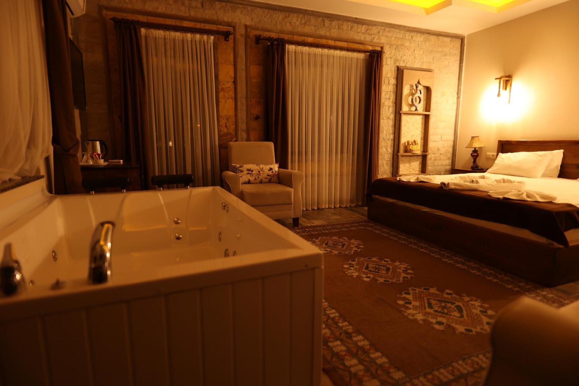 أُتْشيسار El Nazar Stone Suite المظهر الخارجي الصورة
