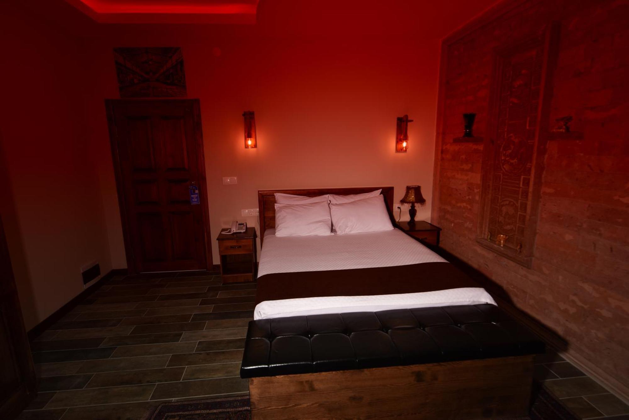 أُتْشيسار El Nazar Stone Suite المظهر الخارجي الصورة