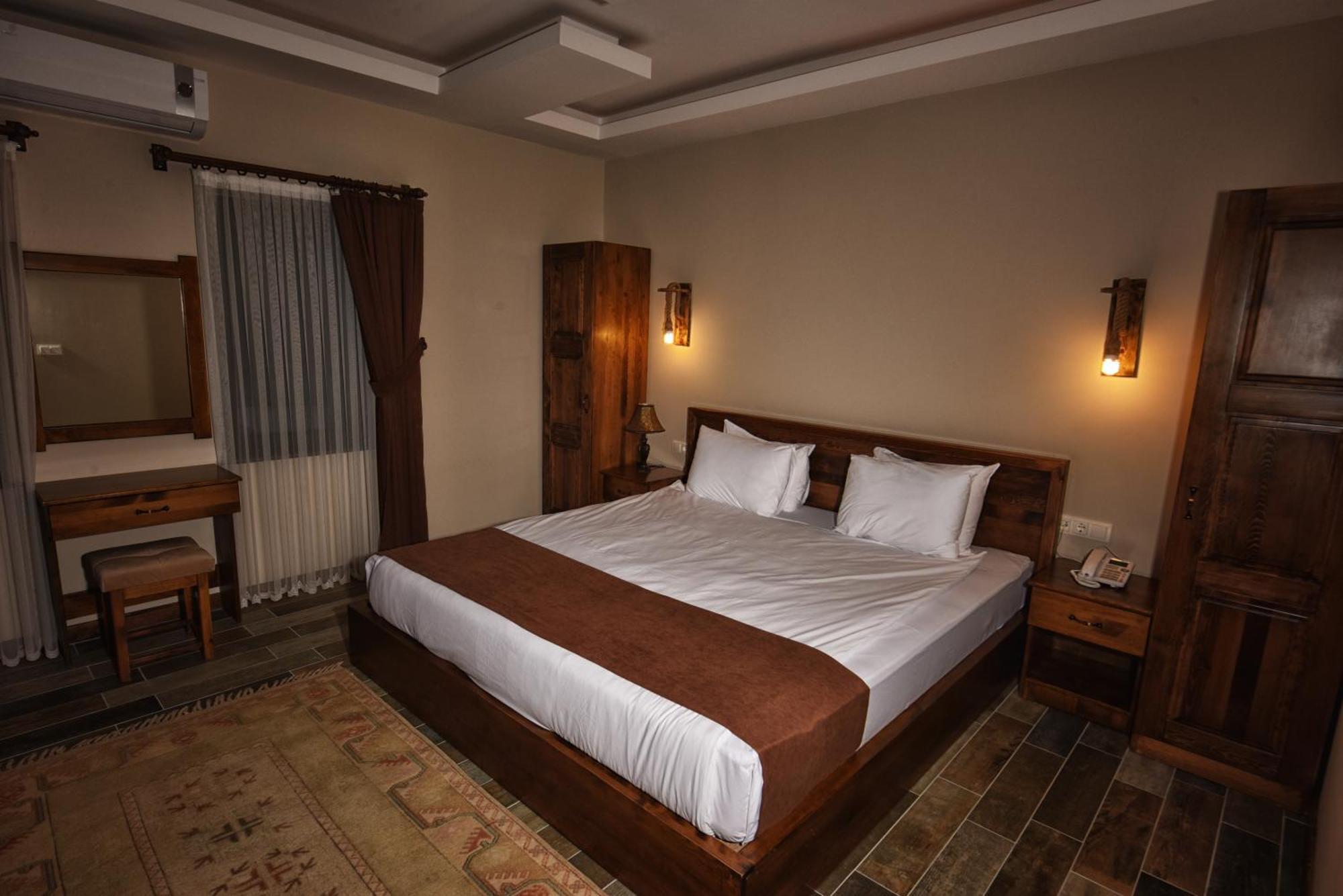 أُتْشيسار El Nazar Stone Suite المظهر الخارجي الصورة