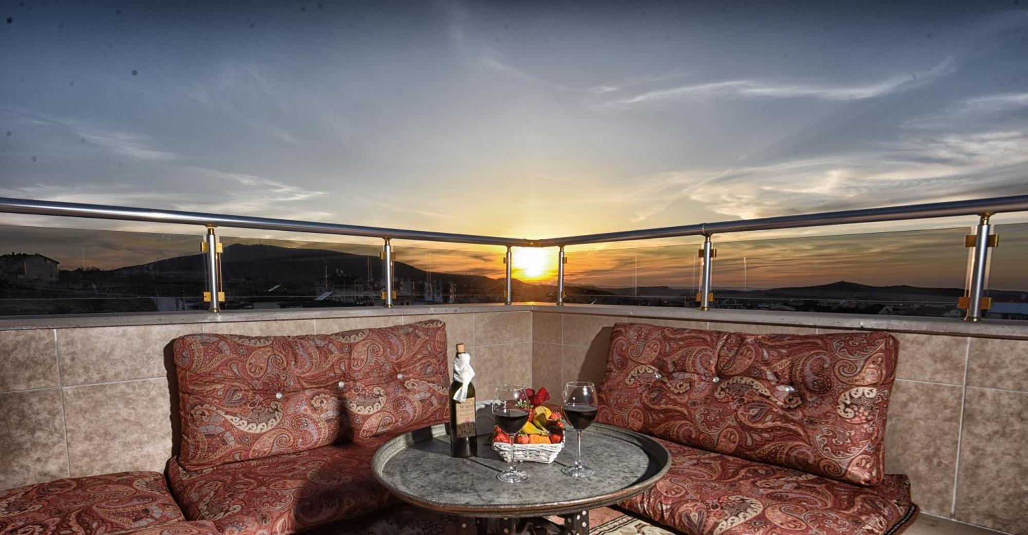 أُتْشيسار El Nazar Stone Suite المظهر الخارجي الصورة