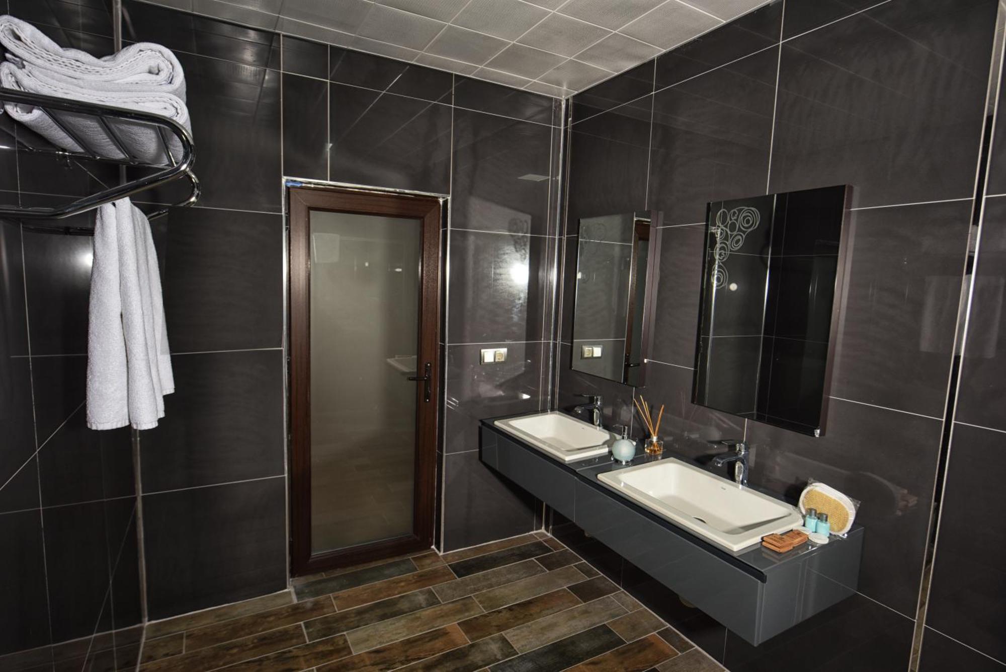 أُتْشيسار El Nazar Stone Suite المظهر الخارجي الصورة